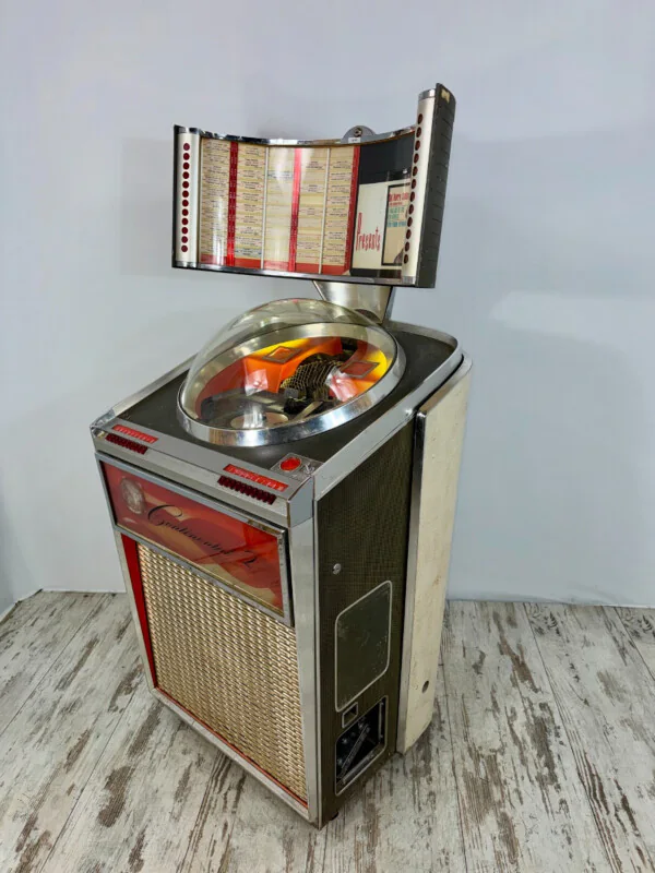jukebox-ami-continental-2-100-selections-radar-1962-restauration Jukebox AMI Modèle Continental 2 - 100 Sélections - Projet de Restauration (1962) – Image 1