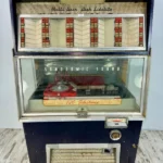 Jukebox AMI Modèle F 120 - 120 Sélections - Sonoramic Sound (1954)