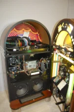 Jukebox Wurlitzer 1015 One More Time (OMT) CD - 100 CD - État Révisé – Image 10